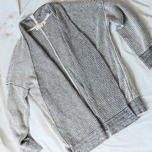 Soft Gray Women's Open Wool & Alpaca Blend Luxurious Long Cardigan, Sm. to Med.